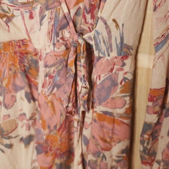 PPLA Womens Floral Bell Sleeve Shorts Romper XS - Picture 3 of 8